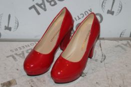 Brand New Pair of Size EU41 Shishangjinzi Red Bottom Ladies Heeled Shoes in Patent Red