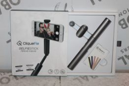 Boxed Cliquefie Space Grey Selfie Stick RRP £35
