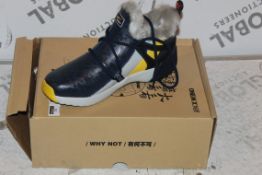 Boxed Brand New Pair of One Mix, Sizes UK 7.5 Navy Blue Grey and Yellow, Gents Designer Fashion