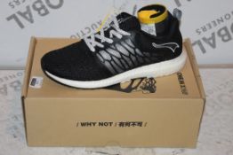 Boxed Brand New Pair of One Mix, Gent Designer, Breathable Running Shoes, Size UK 8.5