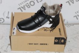 Boxed Brand New Pair of One Mix, Sizes UK 8.5, Fur Lined, Gents Designer Fashion Shoes, RRP £45.00