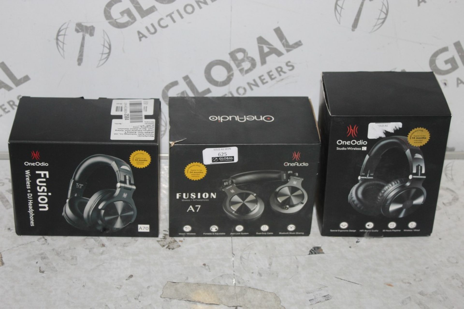 Boxed Assorted Pairs of One Audio Fusion Headphone