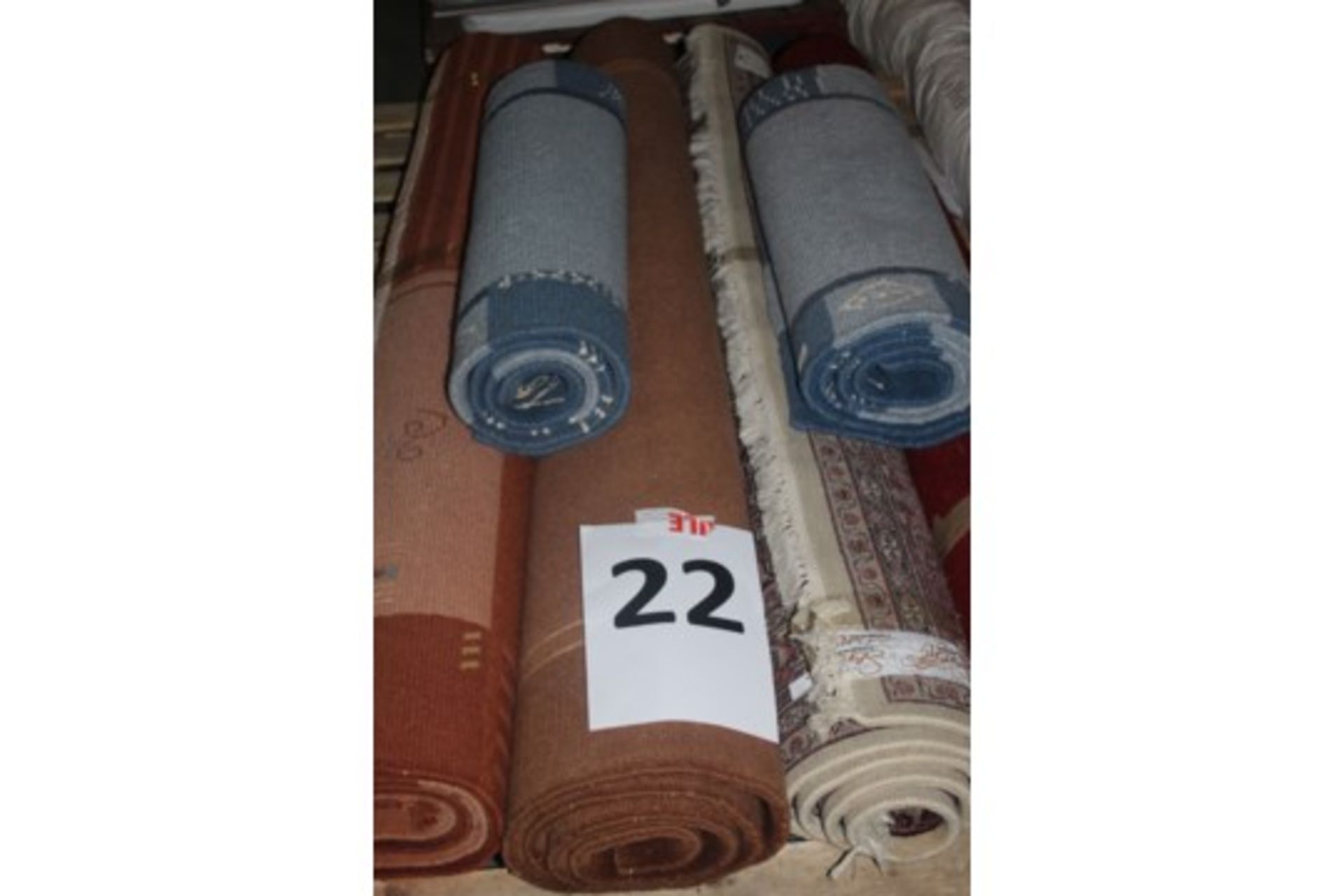 Pallet to Contain 6 Assorted Rugs to Include Banar