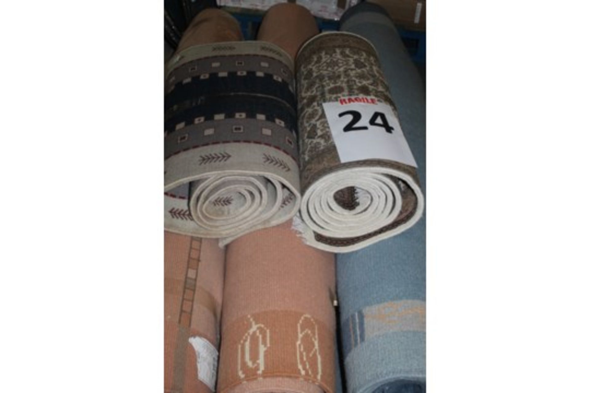 Pallet to Contain 5 Assorted Rugs to Include 79 x