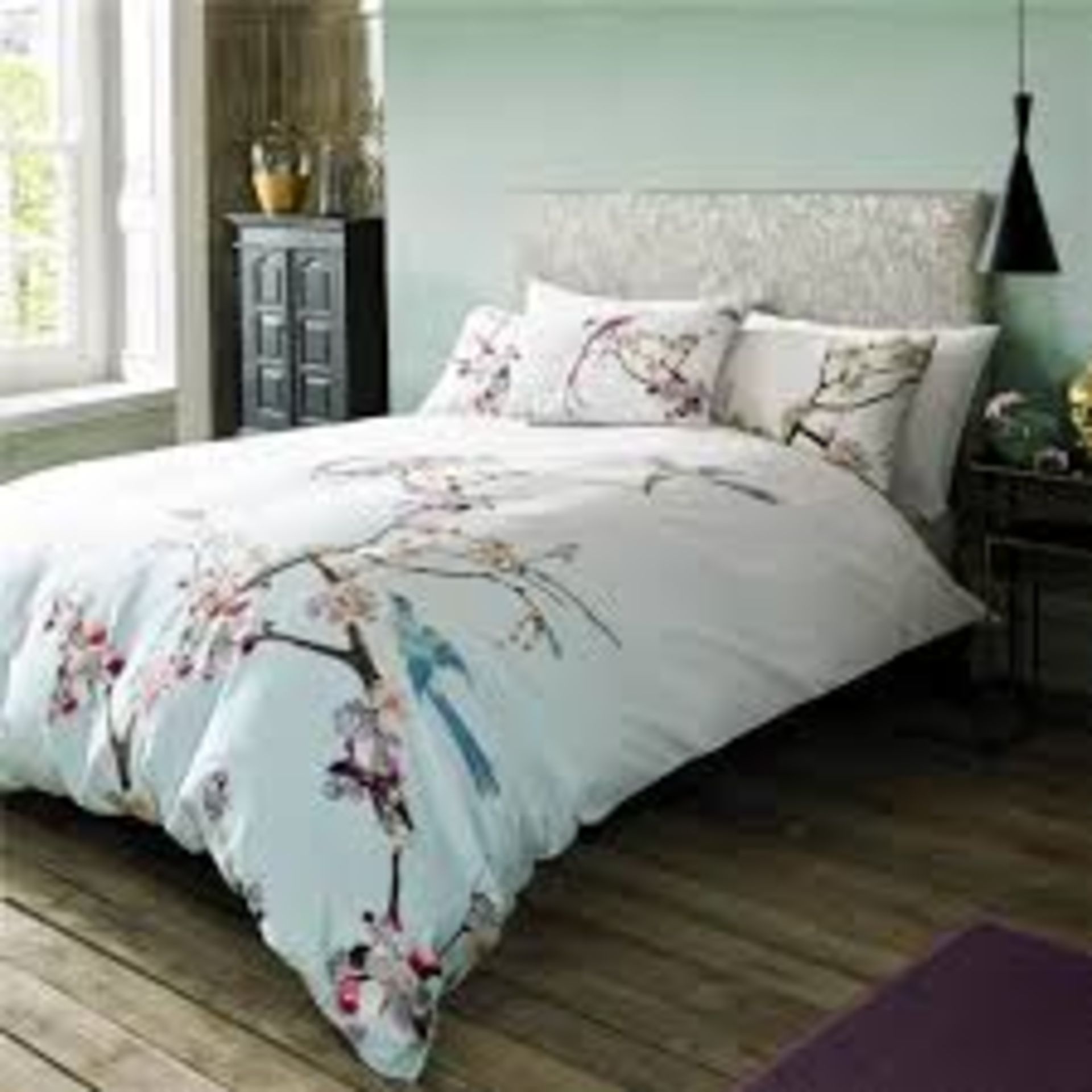 Complete Ted Baker, Flight of the Auriant, Super King-Size Duvet Cover and Pillow Cases, Combined