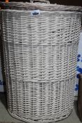 Boxed White Wicker Lidded Laundry Basket, RRP£60.00 (Public Viewing and Appraisals Available)