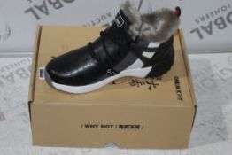 Boxed Brand New Pair Of Black And Grey One Mix Fur Lined Trainers Size RRP £45 (Public Viewing and