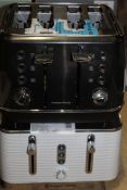 Assorted Russell Hobbs And Morphy Richards 4 Slice Toasters RRPO £40 Each (Untested Customer