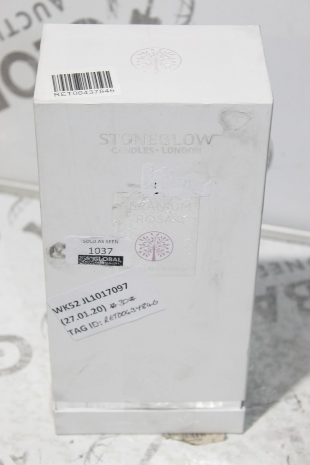 Boxed Stone Glow Scent Diffuser RRP £35 (RET00437846) (Public Viewing and Appraisals Available)