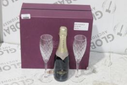 Boxed Soho Home Champagne And Flute Set RRP £50 (RET00484055) (Public Viewing and Appraisals