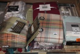 Pallet To Contain An Assortment Of Bedding Items And Curtains To Include Catherine Lansfield