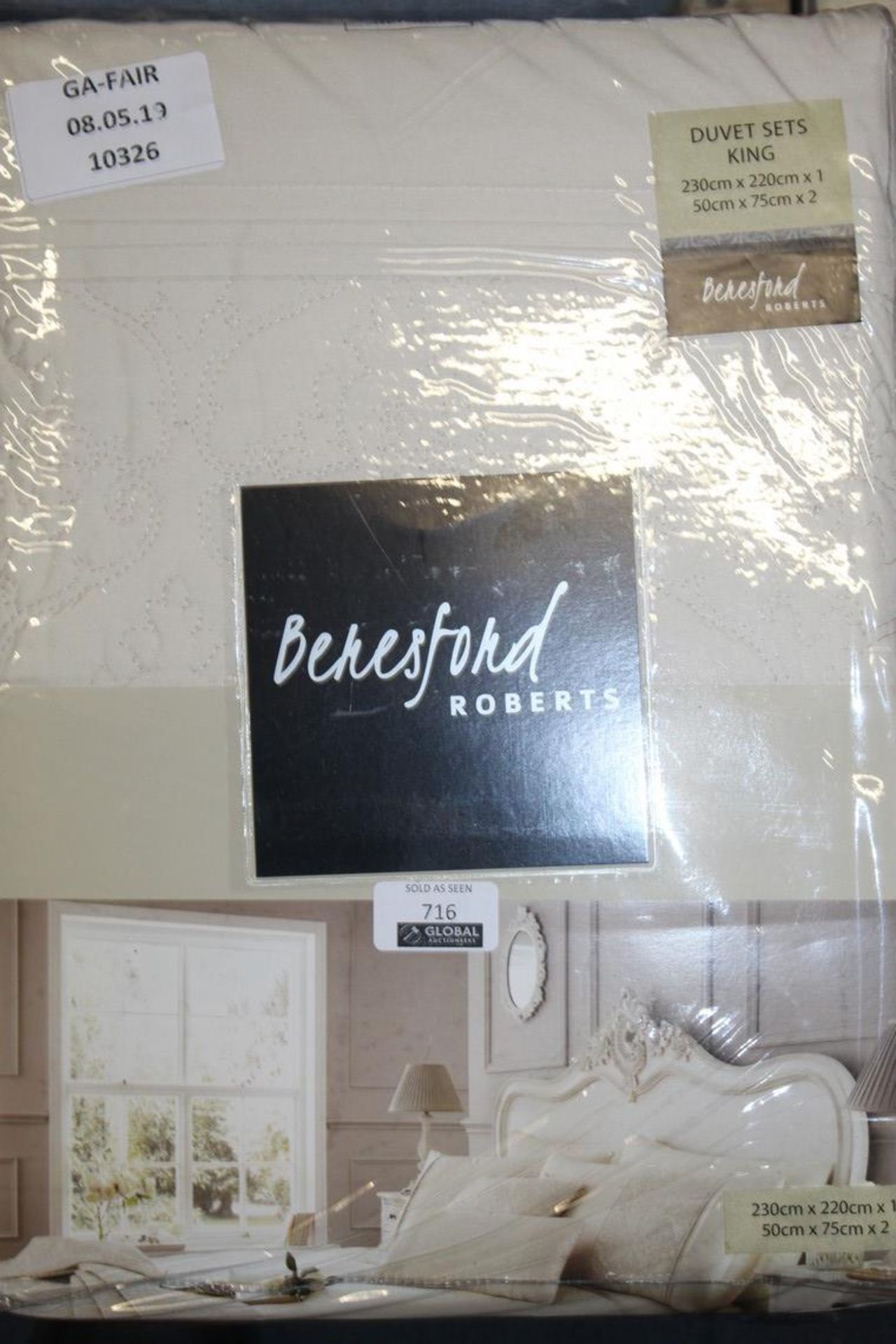 Assorted Bedding Items By Berrisford Rudits Gavinno Cavailia And Portfolio RRP £30 (10326) (Public