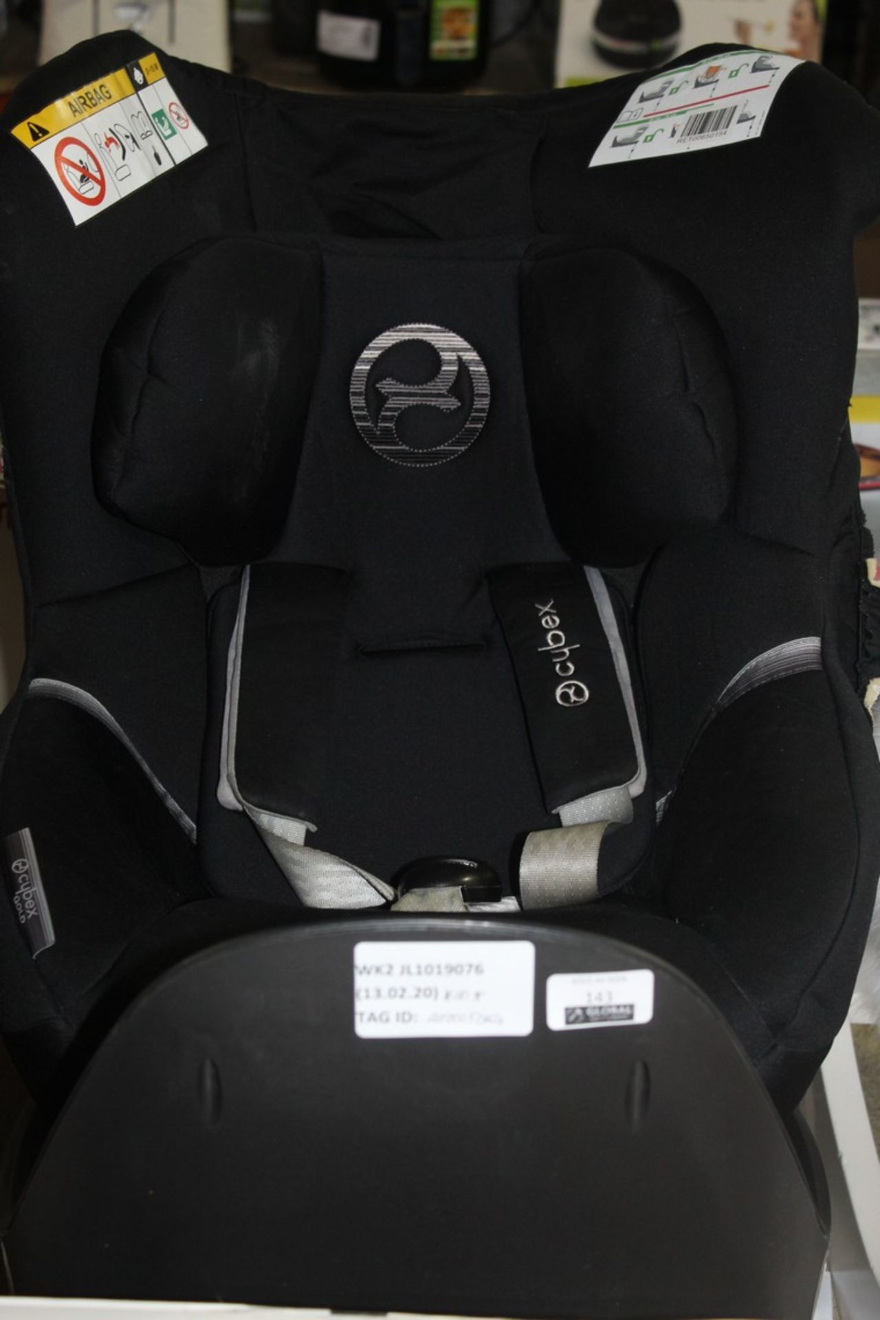 Cybex Gold, In Car Safety Seat, RRP£280.00 (RET00650154) (Public Viewing and Appraisals Available)