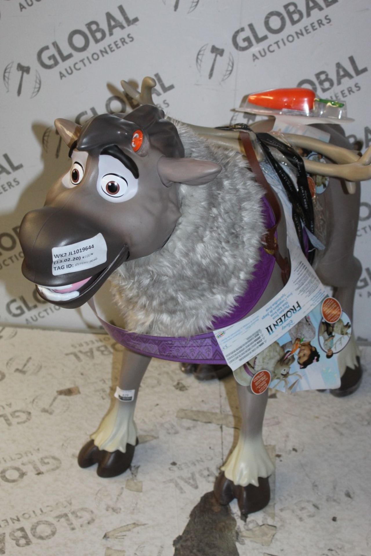 Sven Disney Frozen Toy Moose RRP £120 (RET00726504) (Public Viewing and Appraisals Available)