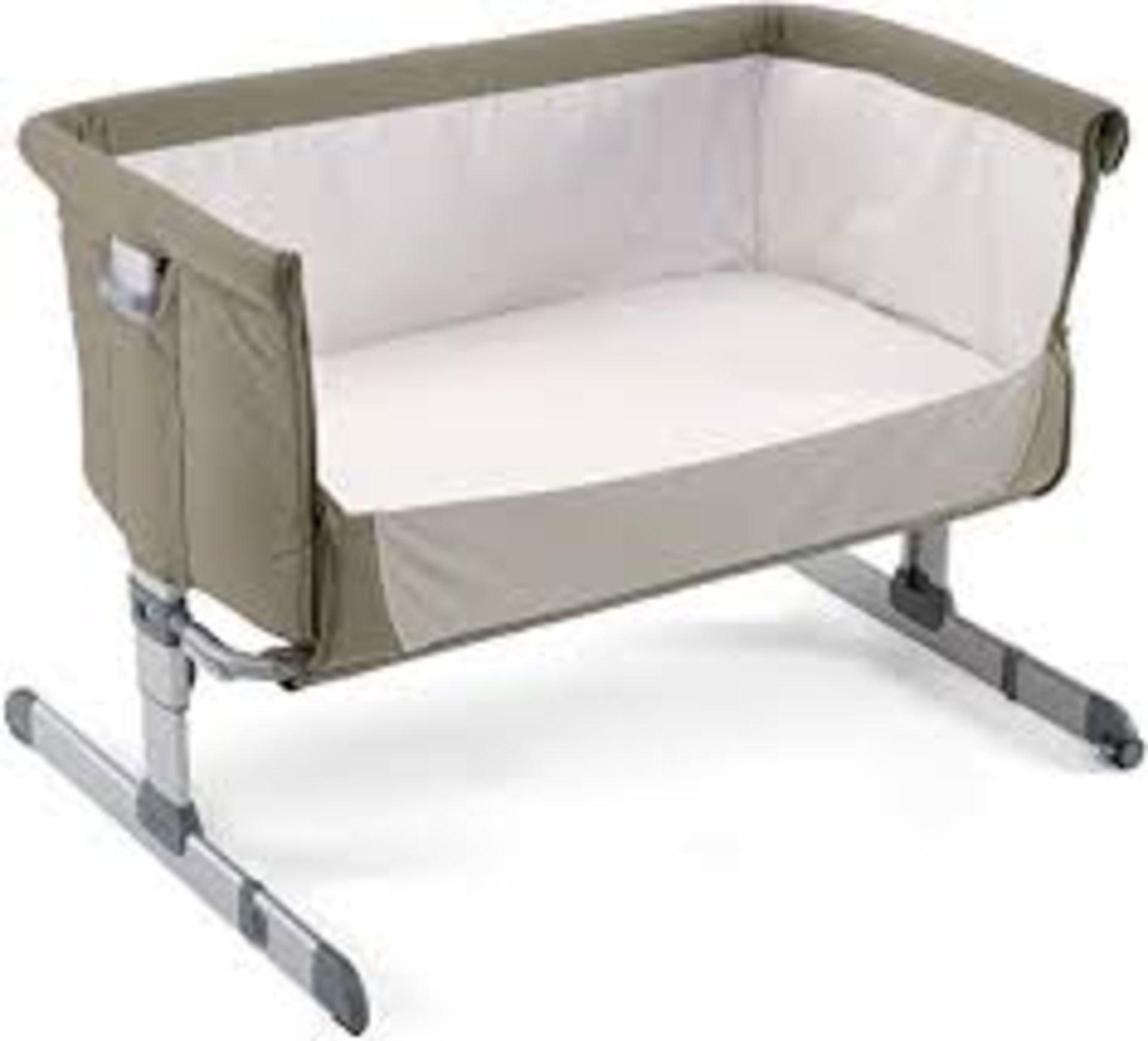 Chicco Next to Me Original Bedside Crib, RRP£120 (4947212) (Public Viewings And Appraisals