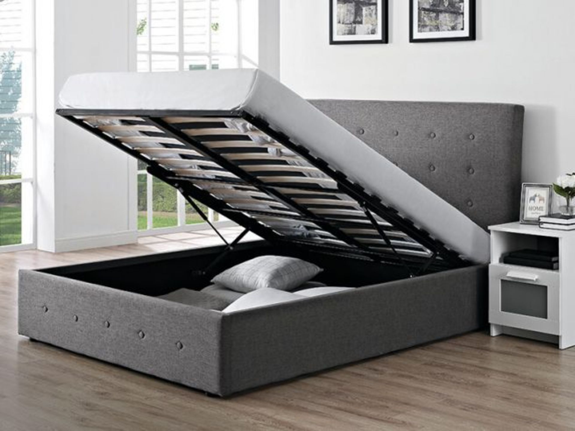 Boxed O'Chanel Gas Lift Smoke Grey Ottoman Bedstead In Kingsize RRP £400 (Sourced From A High End