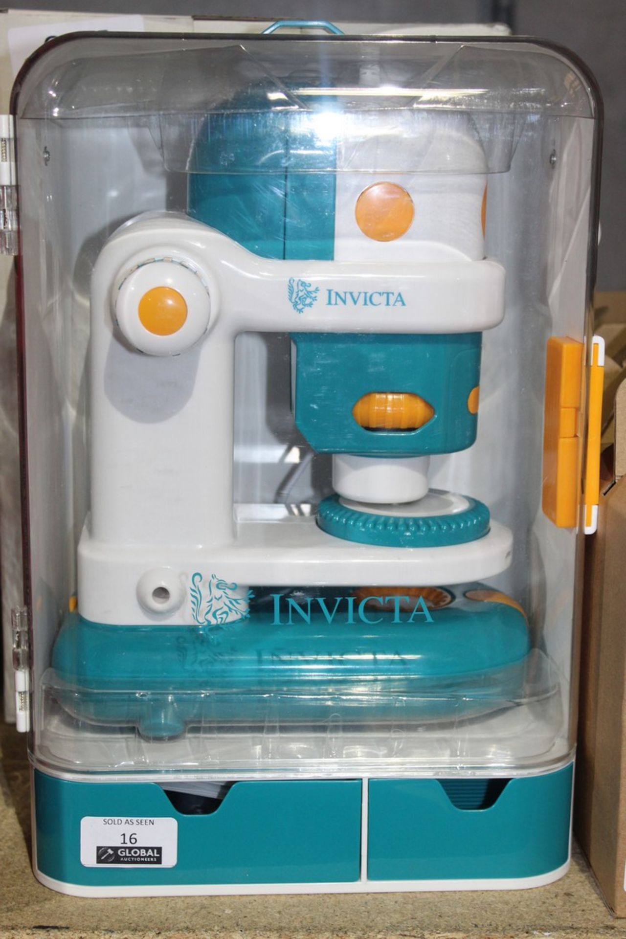 Invicta Scientific Microscope RRP £100 (Public Viewings And Appraisals Are Available)