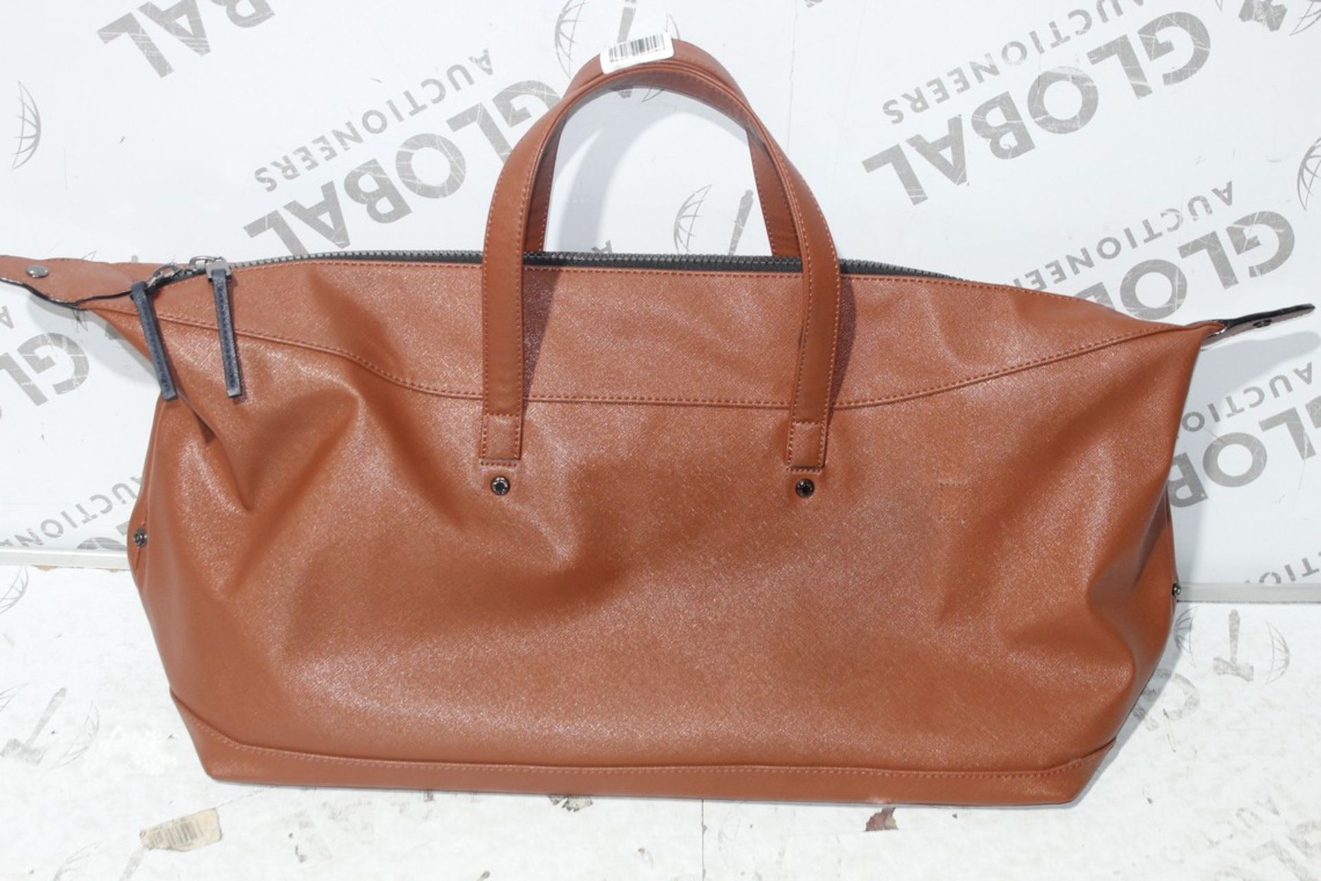 Ted Baker Brown Leather Travel Holdall Bag RRP £130 (RET01210519) Public Viewings And Appraisals