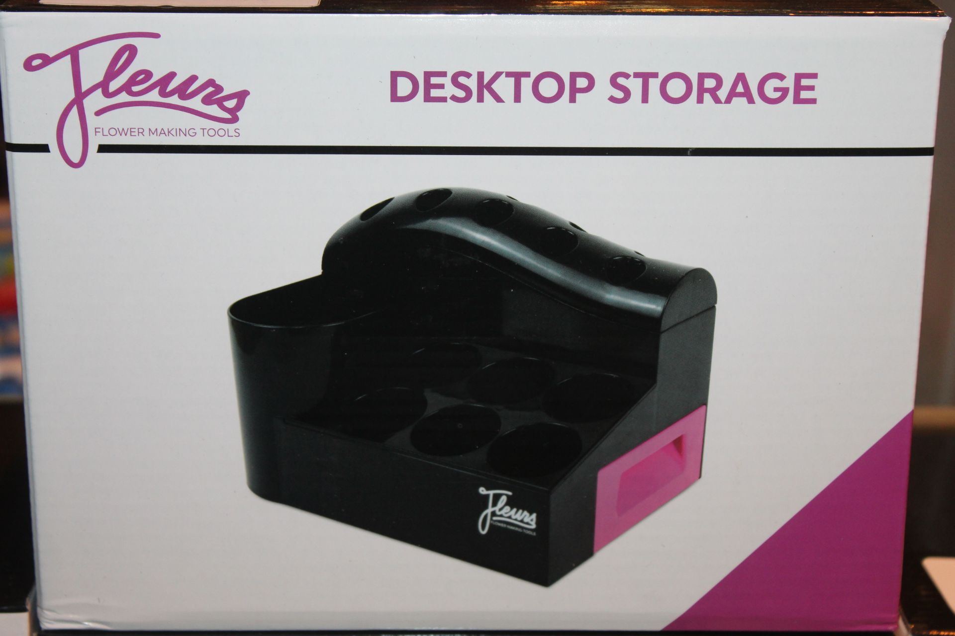 4 Flower Making Tools Desktop Storage RRP £80 (Public Viewing and Appraisals Available)