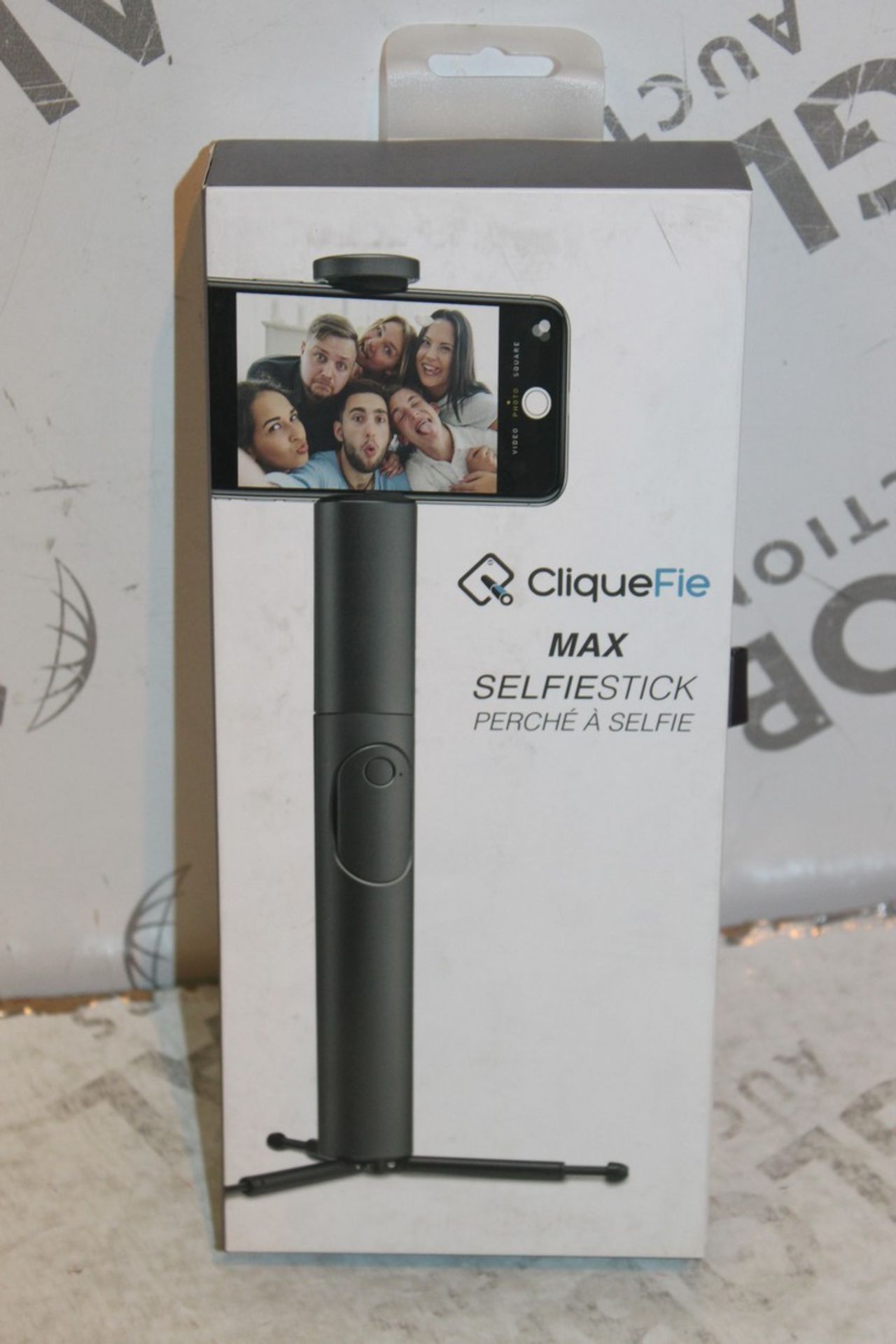 Lot to Contain 2 Boxed Brand New Cliquefie Max Selfie Sticks Combined RRP £100