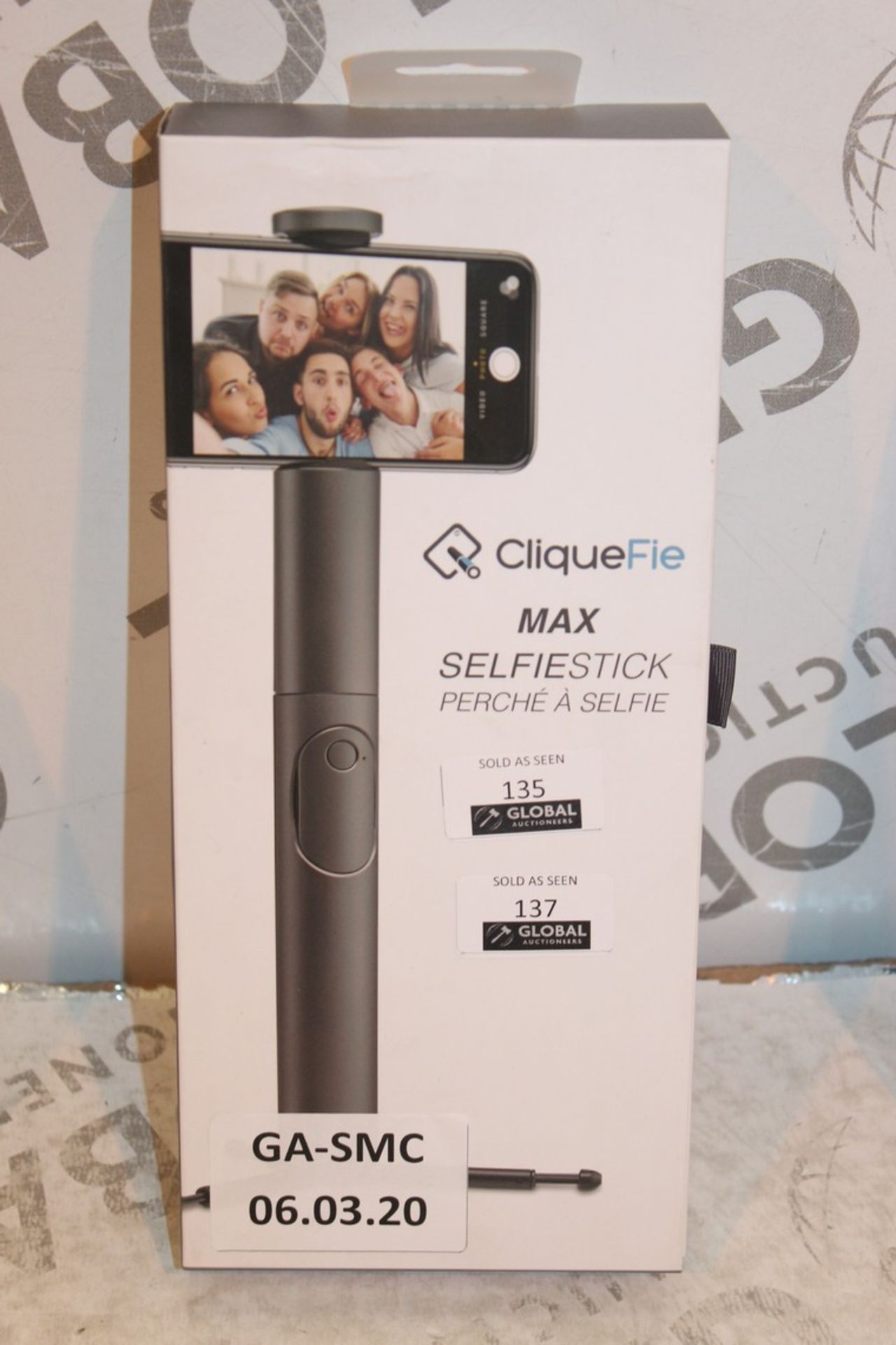 Lot to Contain 2 Boxed Cliquefy Grey Selfie Stick Max Combined RRP £100 (Appraisals Available Upon