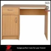 Boxed Beech Computer Desk RRP £50 (Images Are For Illustrations Purposes Only And May Not