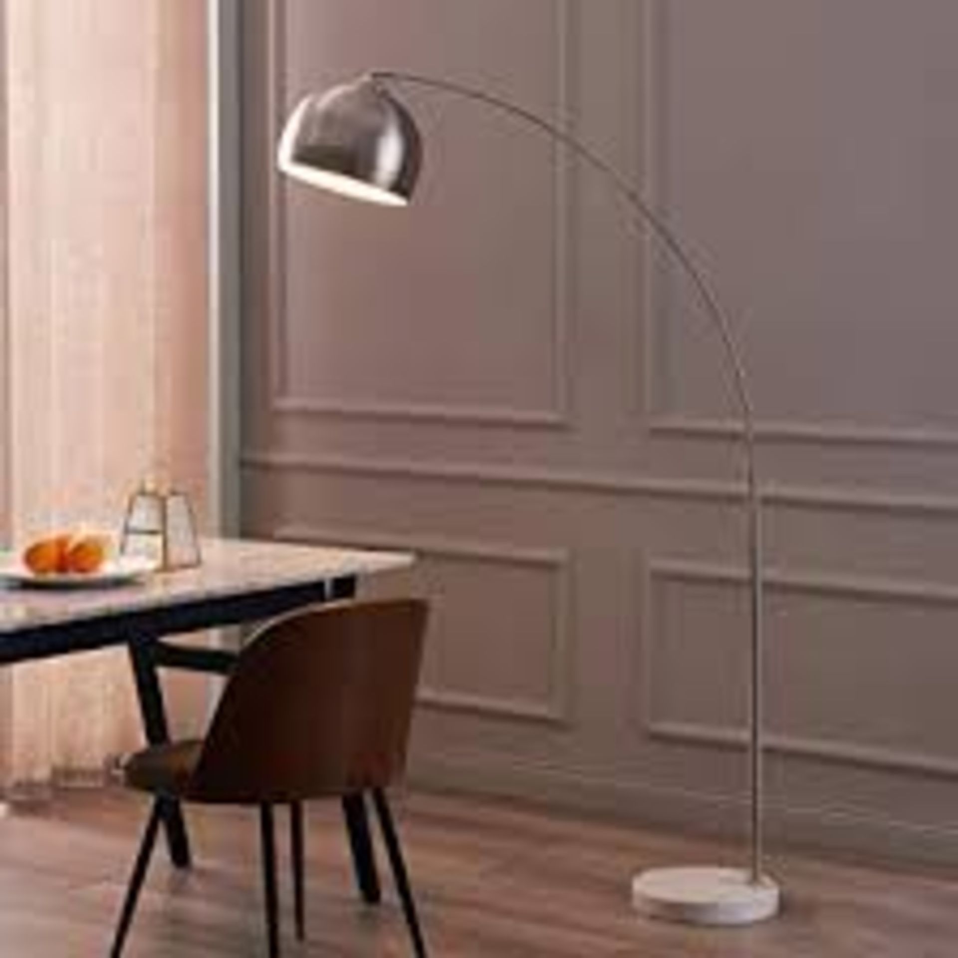 Boxed Versa Nora Curved Floor Standing Lamp RRP £100 (18243) (Appraisals Available Upon Request)