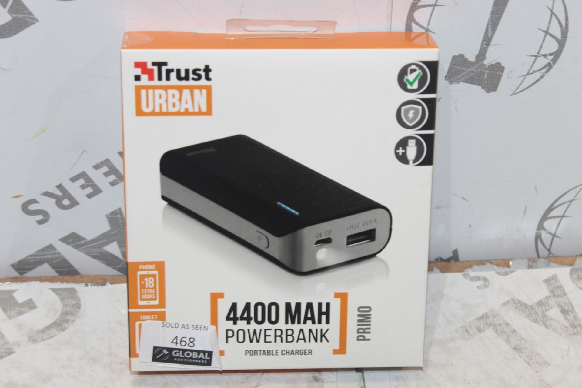 Boxed Trust Urban 4400 MAH Power Banks RRP £30 Each (Appraisals Available Upon Request)