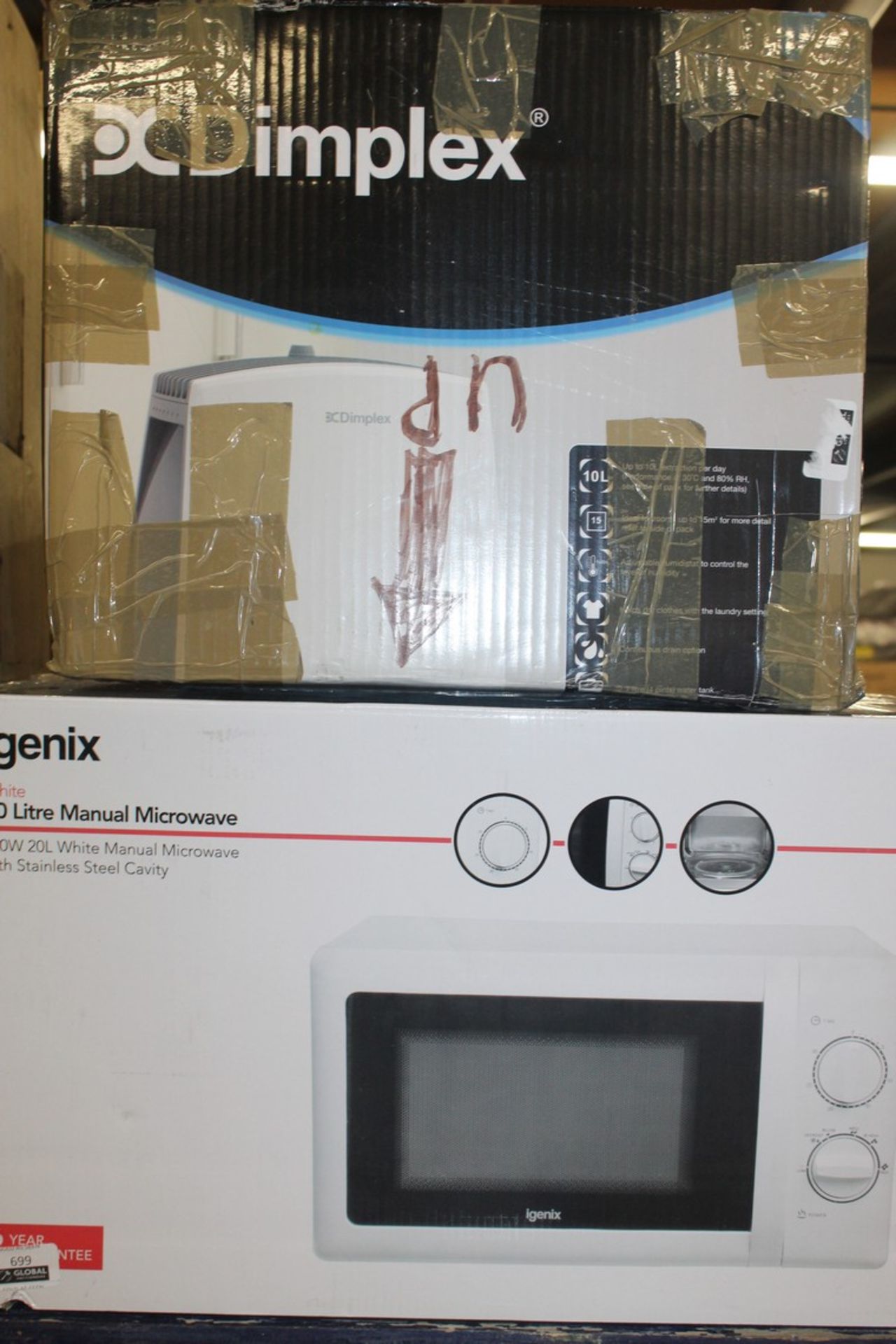 Boxed Assorted Items To Include A Dimplex Humidifier And A Hygenic 20 Litre Microwave (Appraisals