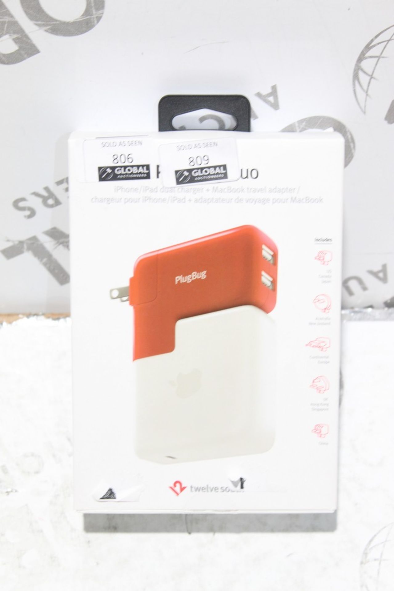 Boxed 12 South PlugBug Duo Multi Adapter Travel Kit RRP £75