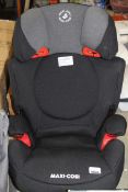 Maxi Cosy In Car Kids Safety Seat RRP £100 (RET00970228) (Appraisals Available)