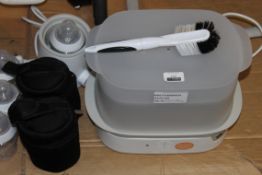 Tommee Tippee Complete Feeding Set RRP £75 (RET00191265) (Appraisals Available Upon Request)