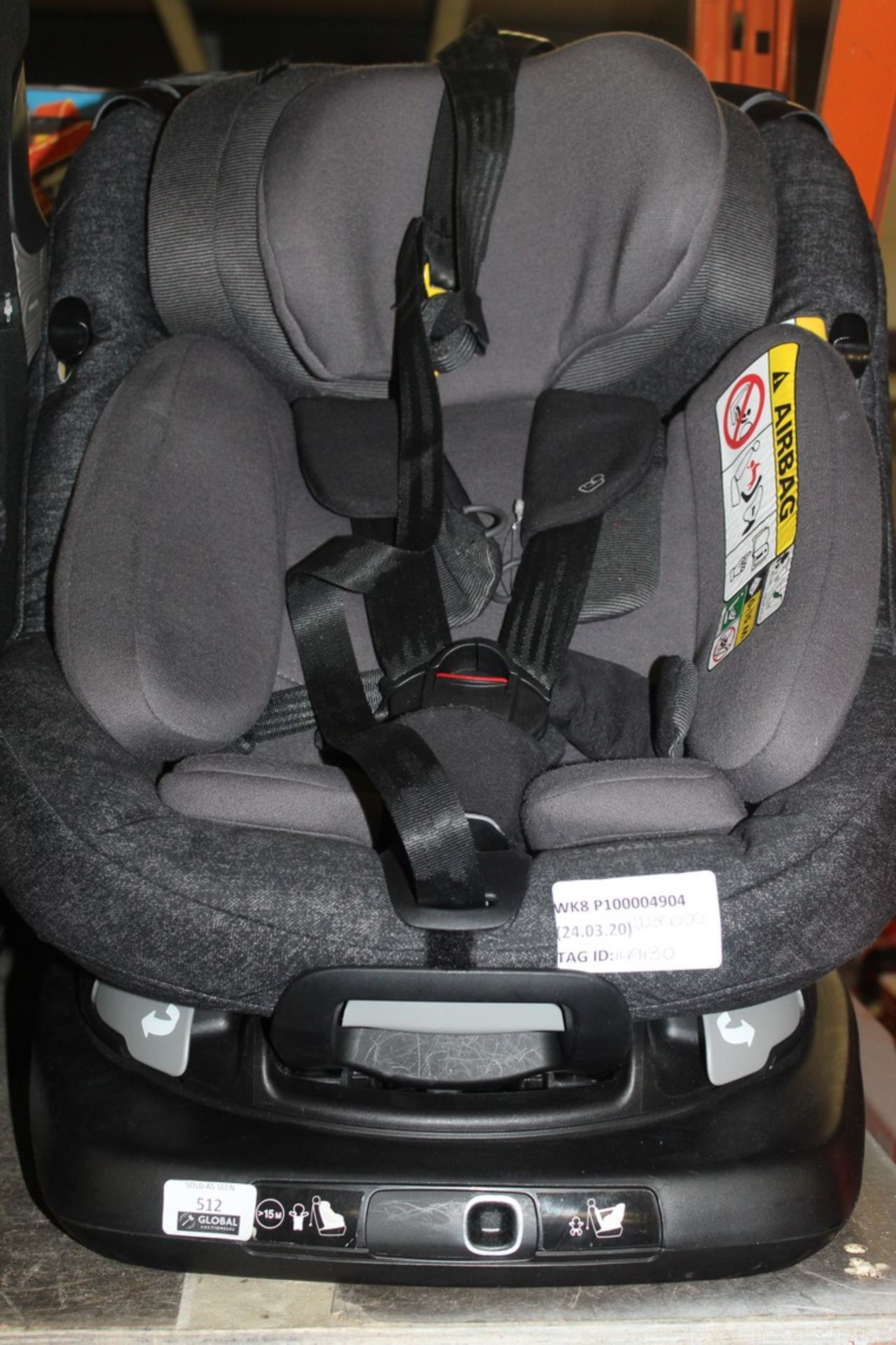 Maxi-Cosi Axis Fix Plus In Car Kids Safety Seat With Base RRP £350 (149130) (Appraisals Available