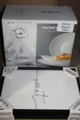 Boxed 16 Piece Dinner Set With Mugs RRP £80 (18104) (Appraisals Available)