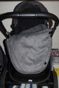 I Candy Marl Grey Push Pram with Basinet Carry Cot RRP £875 (RET01024199) (Appraisals Available)