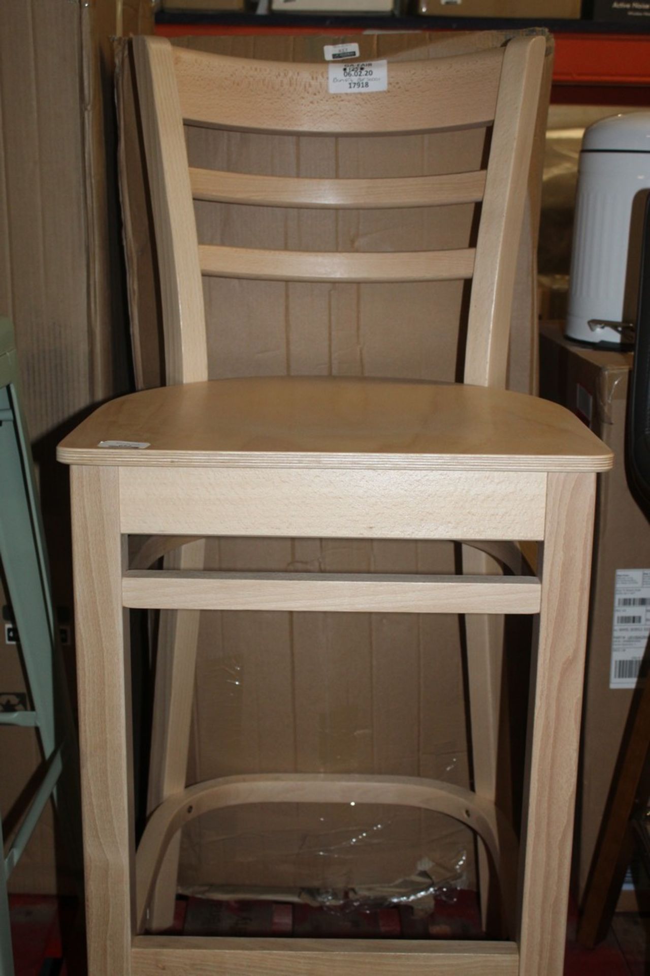 Boxed Buntry Beach Wooden Bar Stool RRP £125 (17918) (Appraisals Available Upon Request)