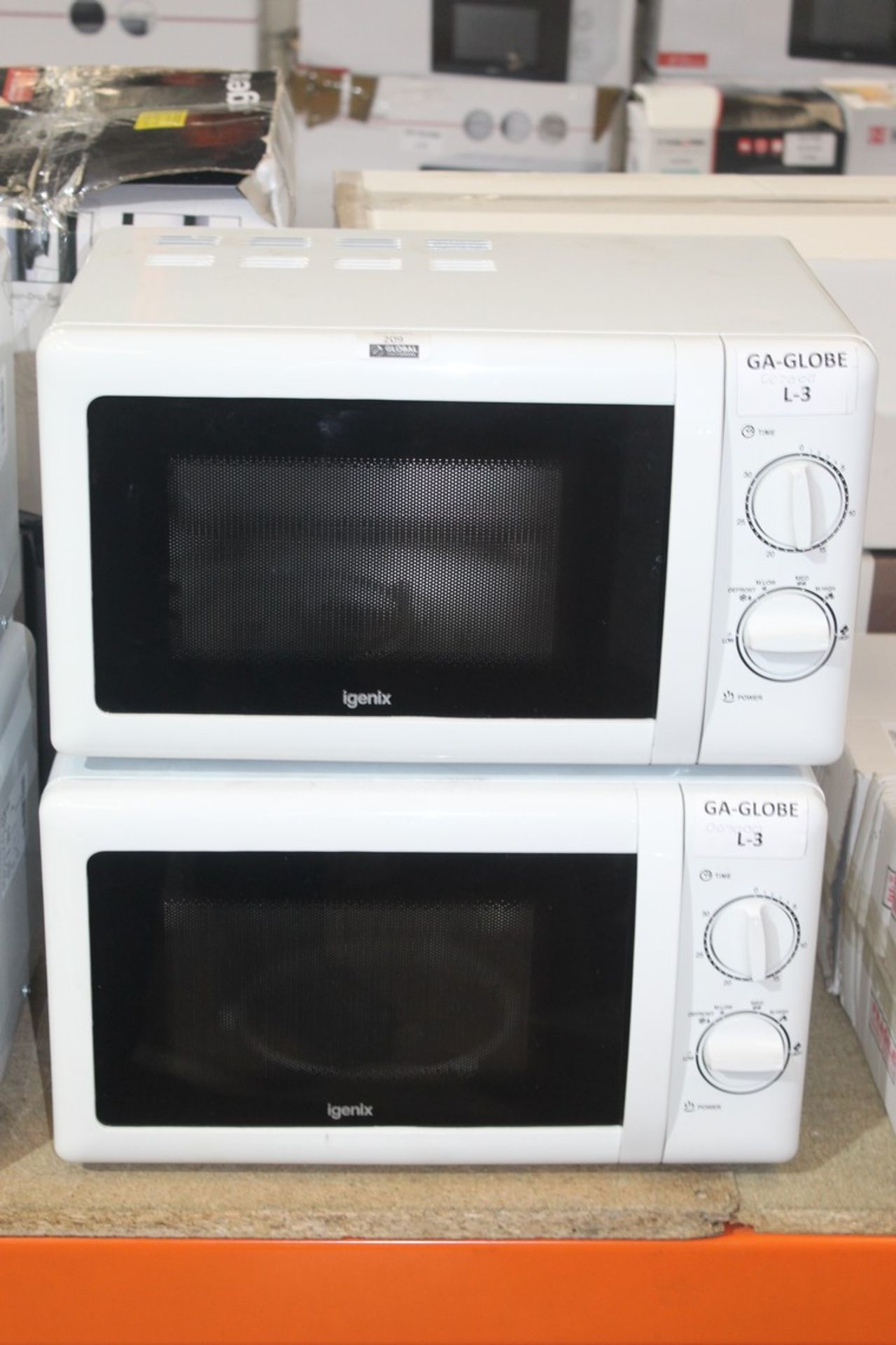 Igenix Counter Top Manual Microwaves RRP £70 Each (Appraisals Available Upon Request) (Untested