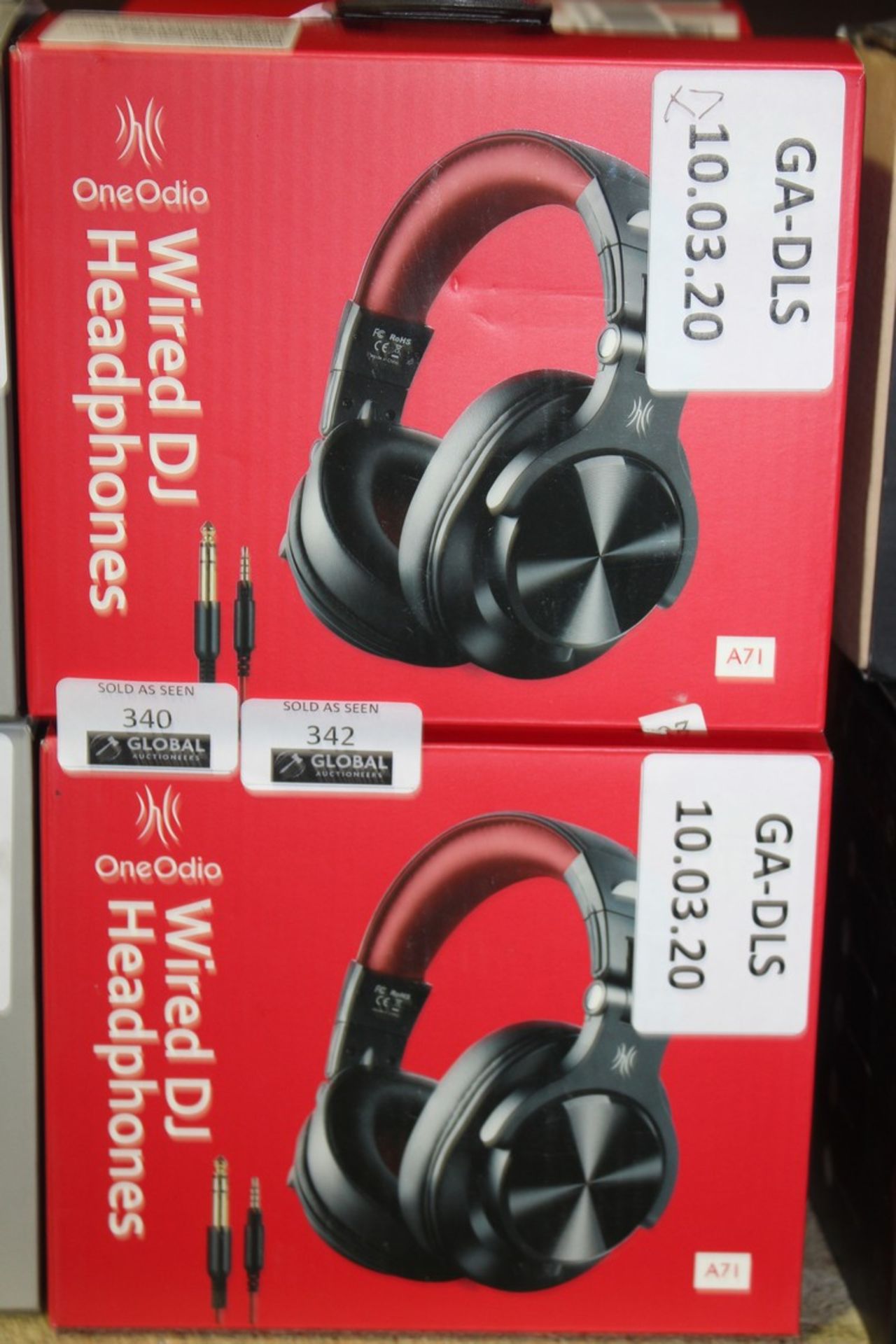 Boxed Brand New One Audio A70 Wired DJ Headphones RRP £40 Each (Appraisals Available Upon Request)