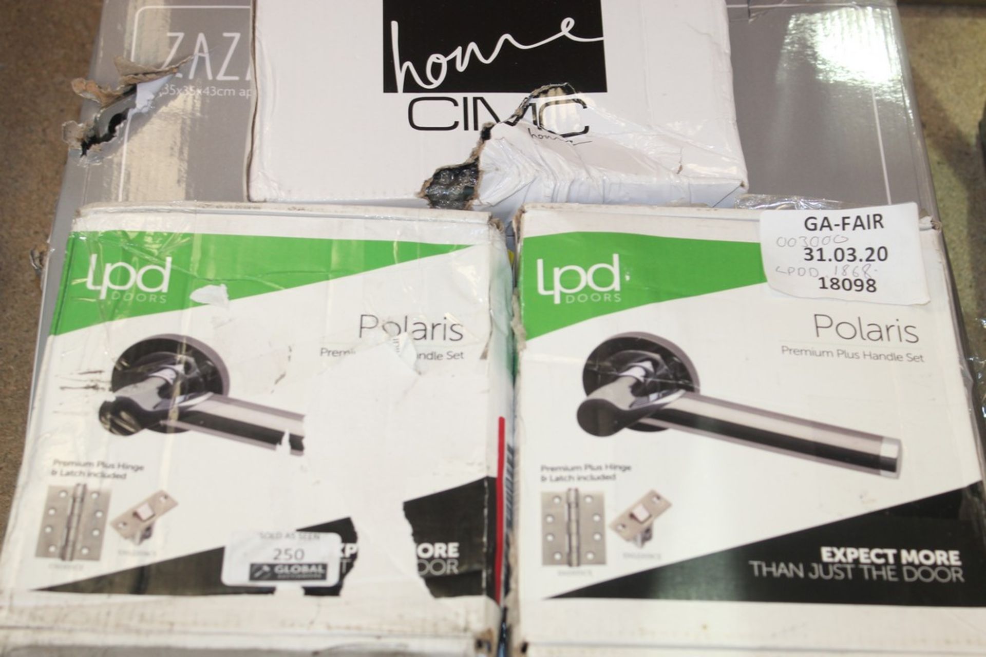 Assorted Items to Include Plararis Premium Hinge Handles, Home Cimc Diamante Table Clocks & Zara