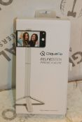 2 Cliquefy Selfie Sticks in White Combined RRP £70