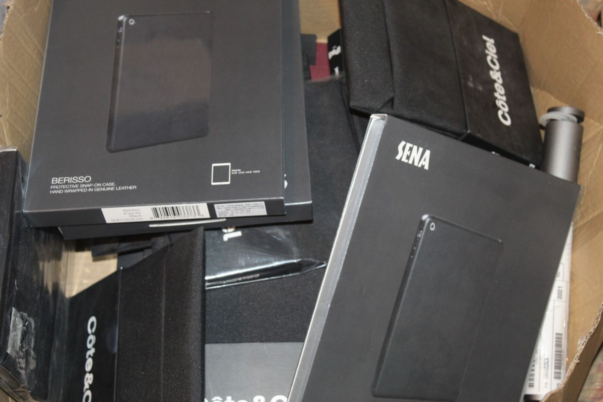 Trading Lot to Contain iPad Mini Cases, Sena iPad Air Cases RRP £100 Combined