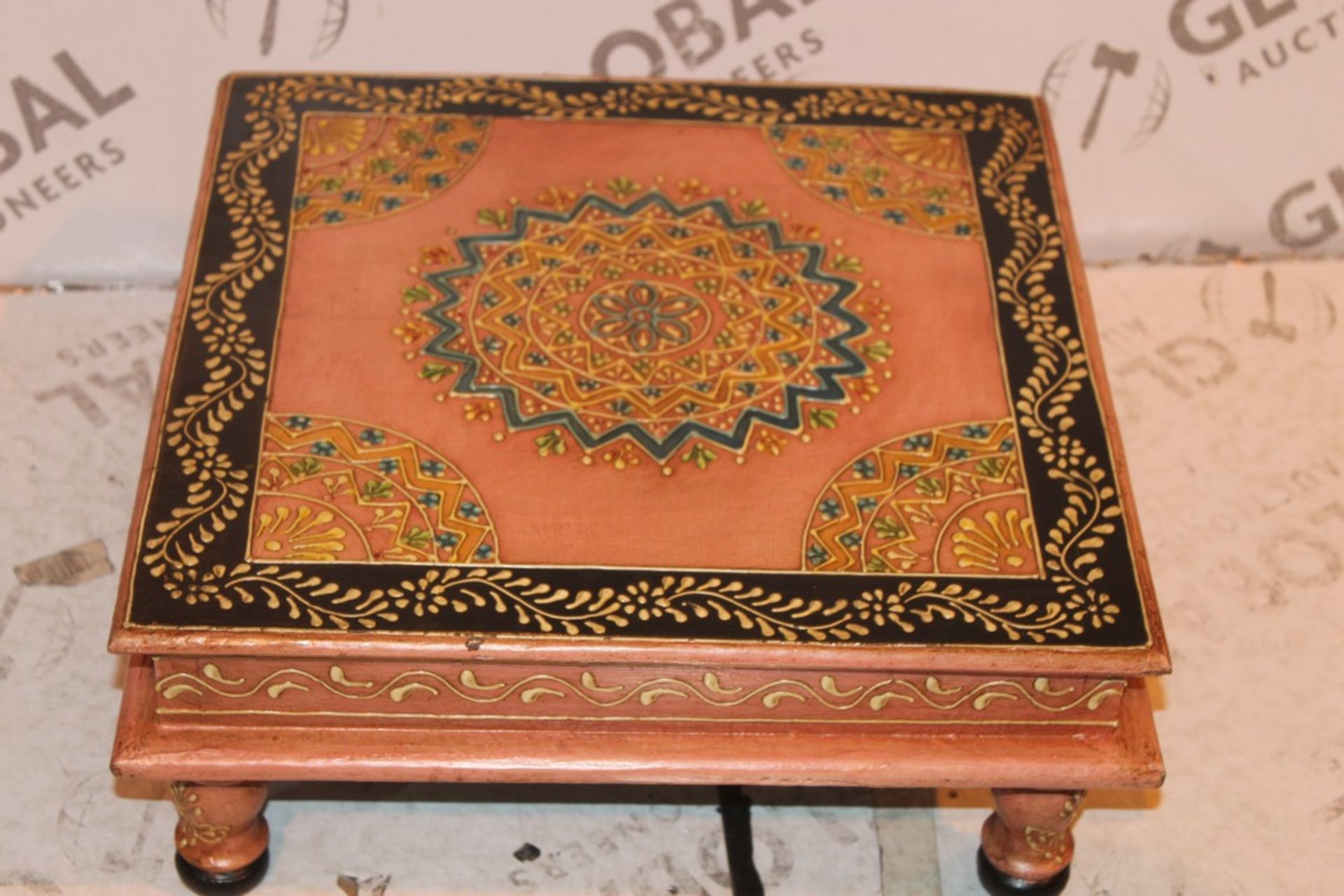 Oriental Style Mini Side Table RRP £50 (18826) (Appraisals Available Upon Request)