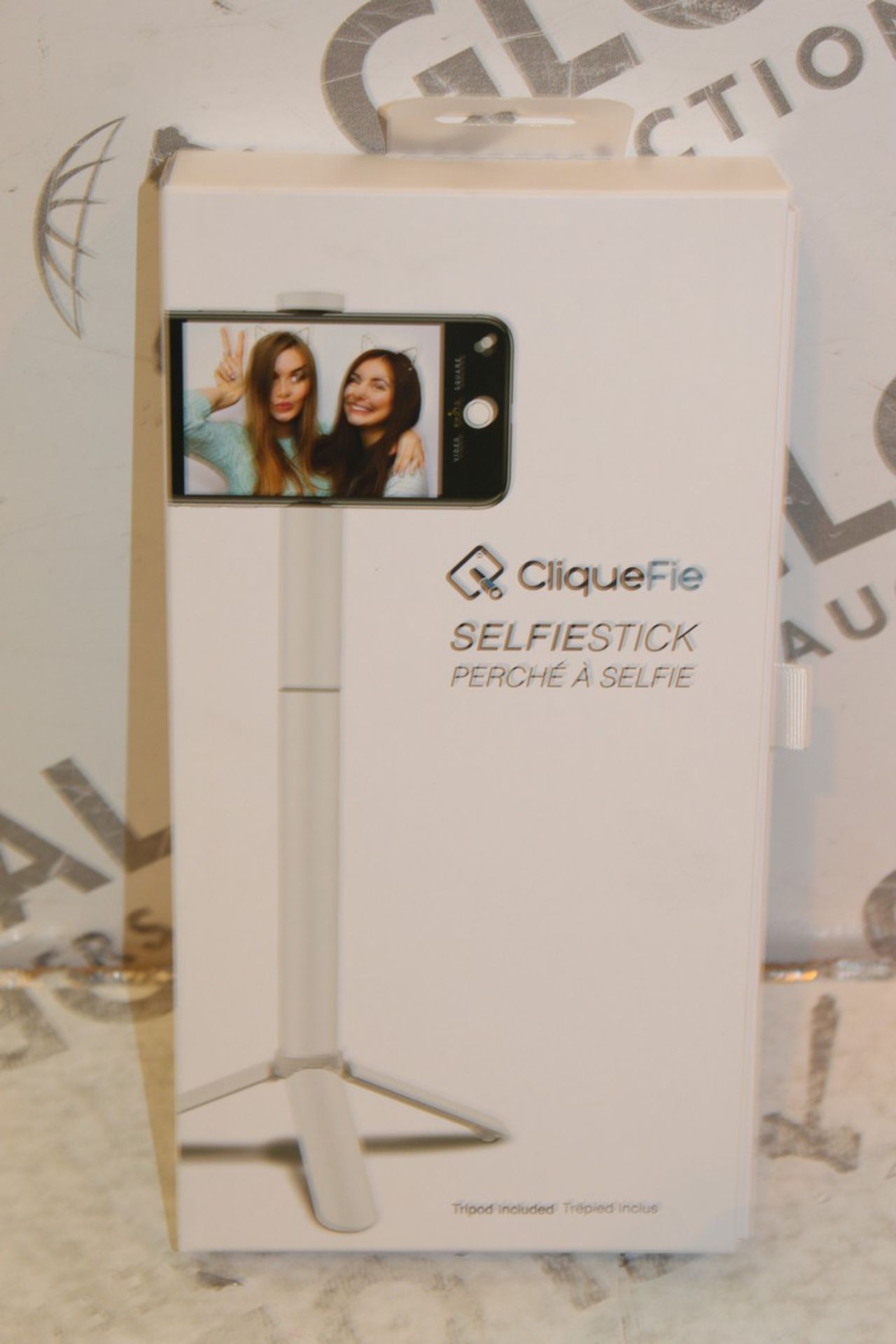 1 Boxed Brand New Cliquefie Tripod Selfie Stick RRP £50 (Appraisals Available Upon Request) (