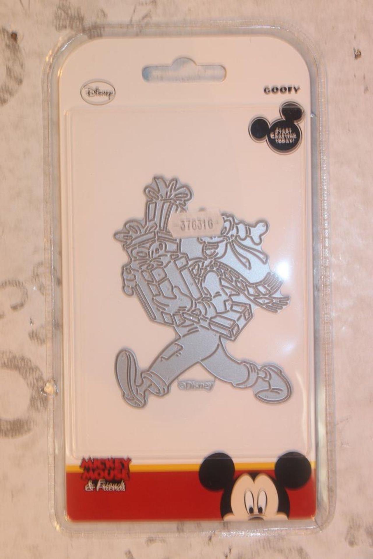 Lot To Contain 15 Packs Of Brand New Mickey Mouse Metal Dice Sets Combined RRP £150 (Appraisals