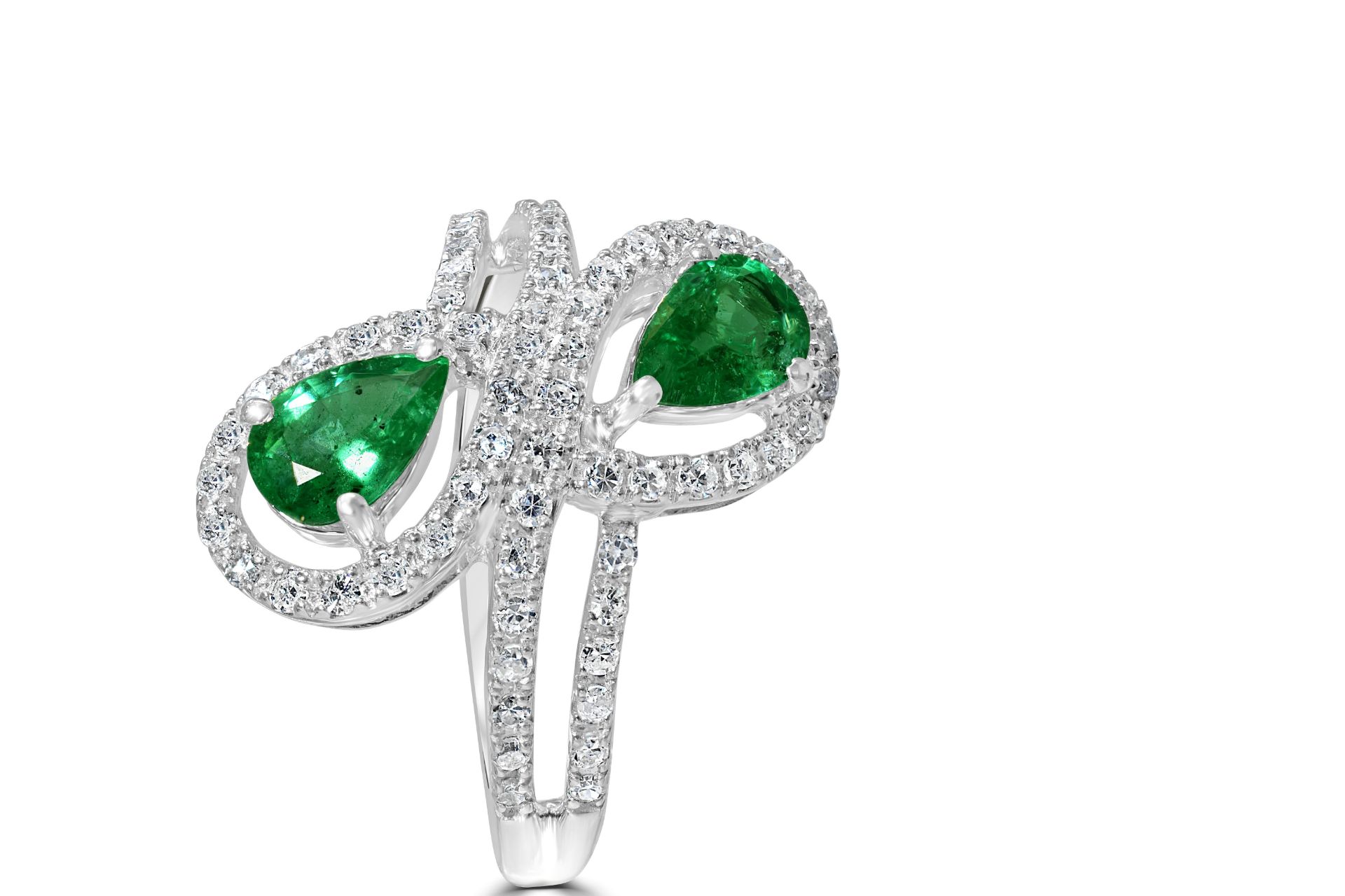 Two stone Emerald and Diamond ring - Image 3 of 4