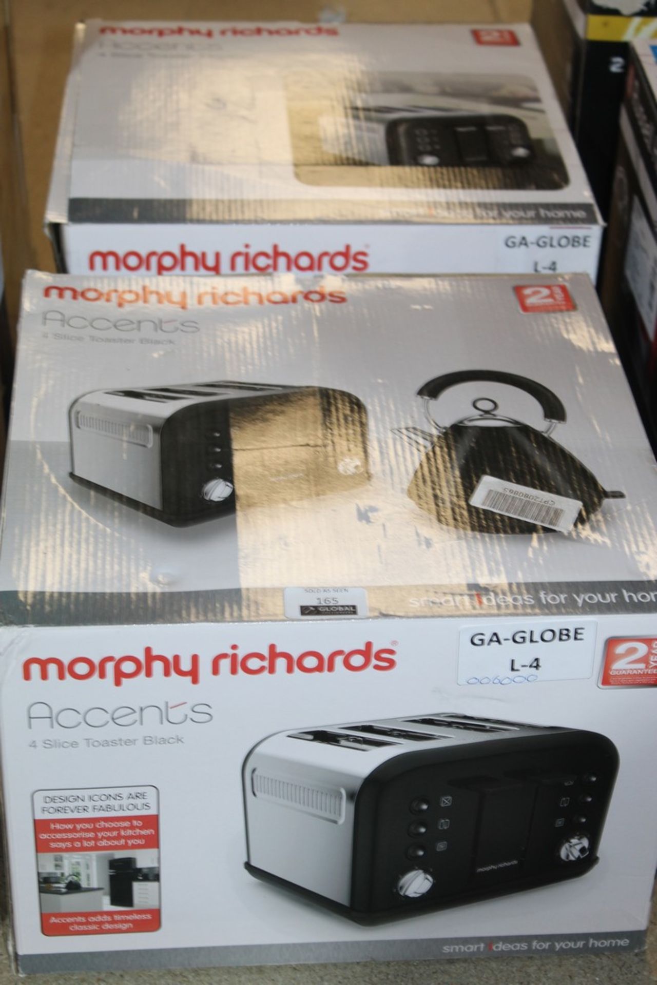 Boxed Morphy Richards Accents Black & Titanium Sta