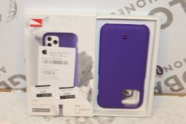 Lot To Contain 2 Brand New Torrey Lander Iphone 11