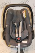 Maxi Cosi Isize In Car Kids Safety Seat RRP £200 (