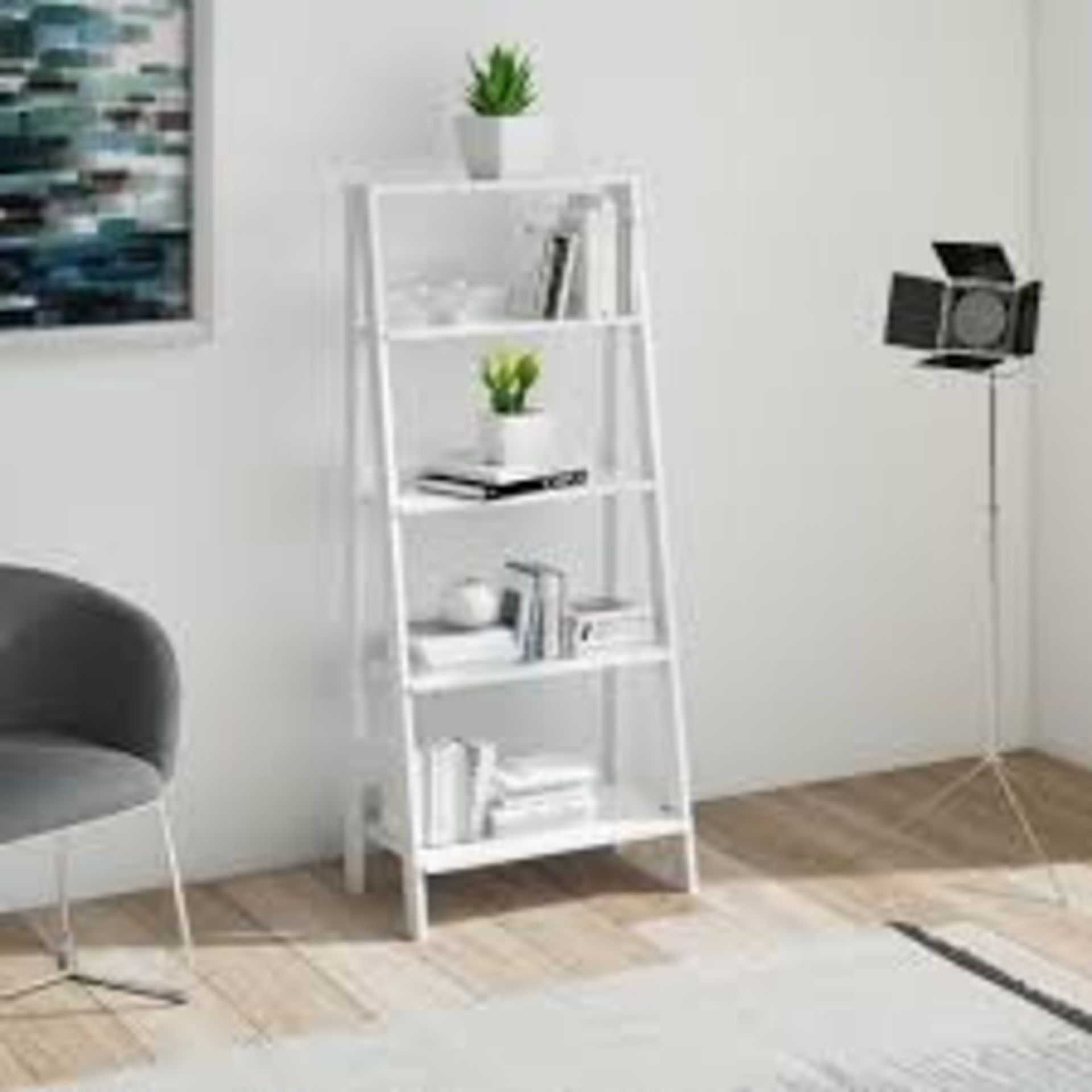 Boxed 55 Inch Wooden Ladder Book Shelf RRP £70 (18427) (Appraisals Available Upon Request)(