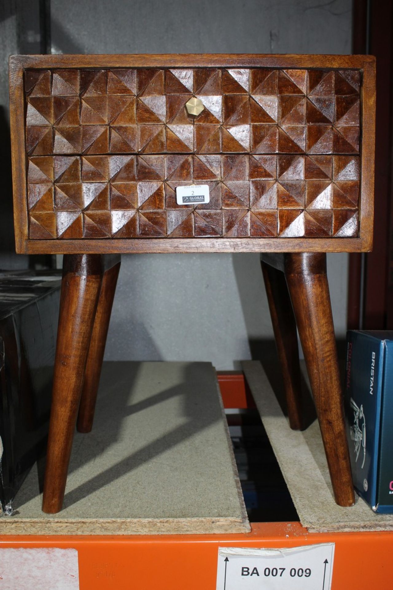 2 Drawer Walnut Bed Side Chest Of Drawers RRP £250 (APPRAISALS AVAILABLE UPON REQUEST) (PICTURES FOR